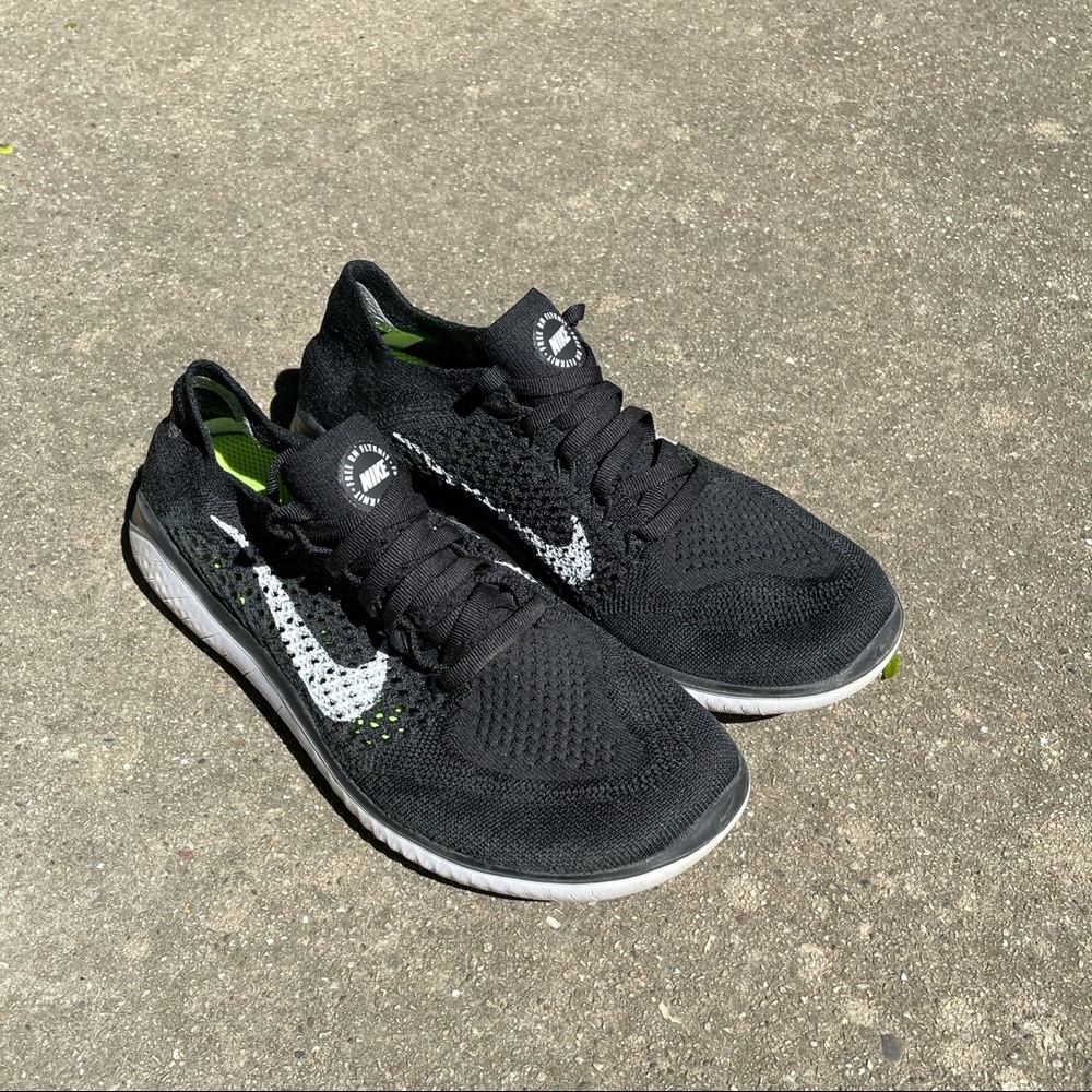 Nike Free Run Flyknit Sneakers